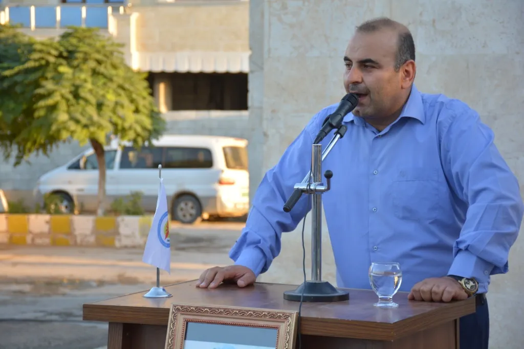 أهالي كوباني يقدمون واجب العزاء بوفاة إبراهيم أيهان