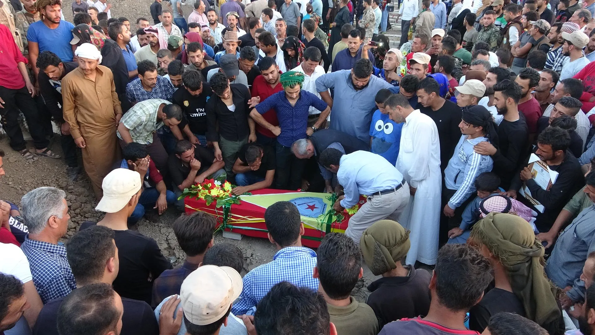 ’اختلطت دماء شعوب شمال سوريا في جبهات القتال‘