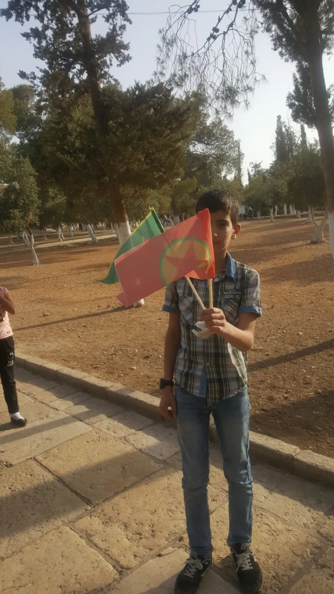 فلسطينية تأثرت بثورة روج آفا والجوانب الإيجابية التي حملتها للمرأة