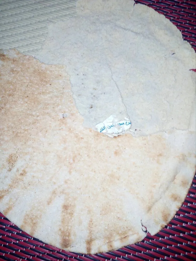 شكاوى مستمرة من رداءة نوعية الخبز لفرن ديرك وسوء التوزيع