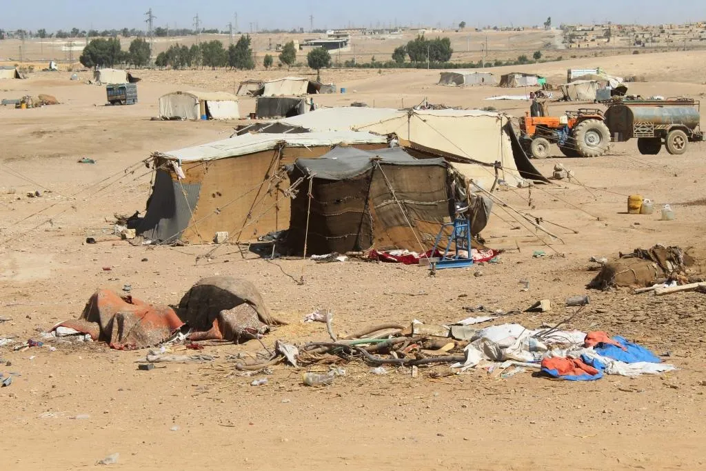 هل ثمة من يفكر بأمر هؤلاء النازحين