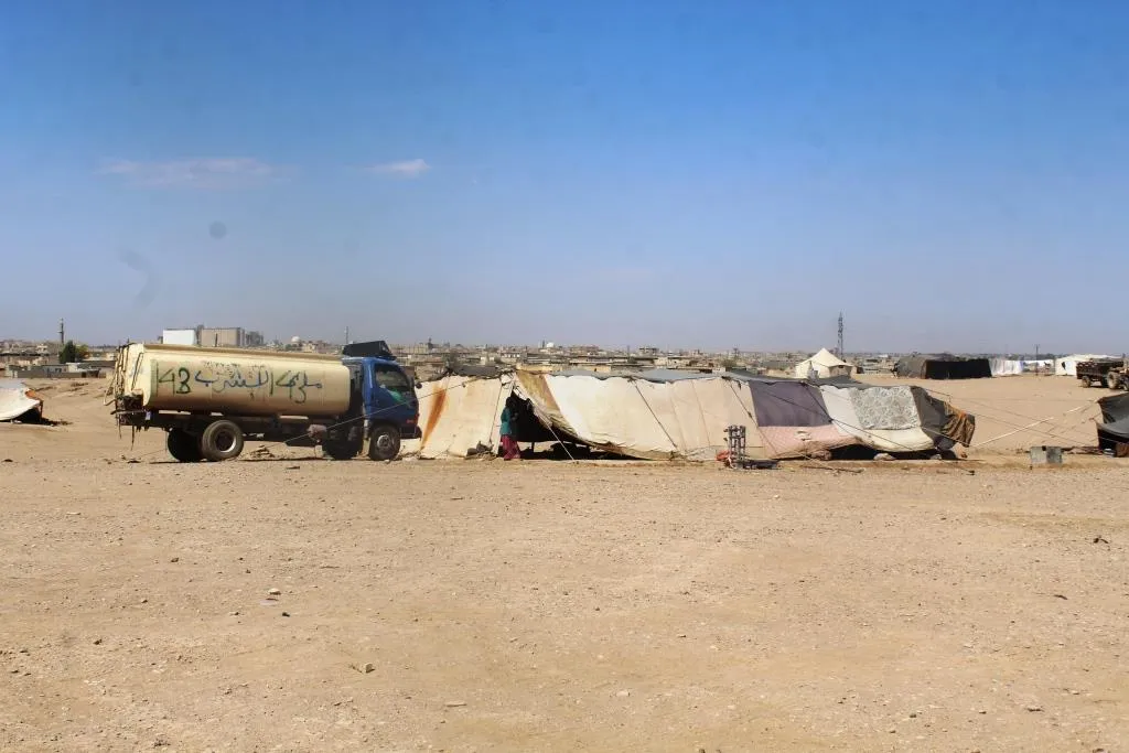 هل ثمة من يفكر بأمر هؤلاء النازحين