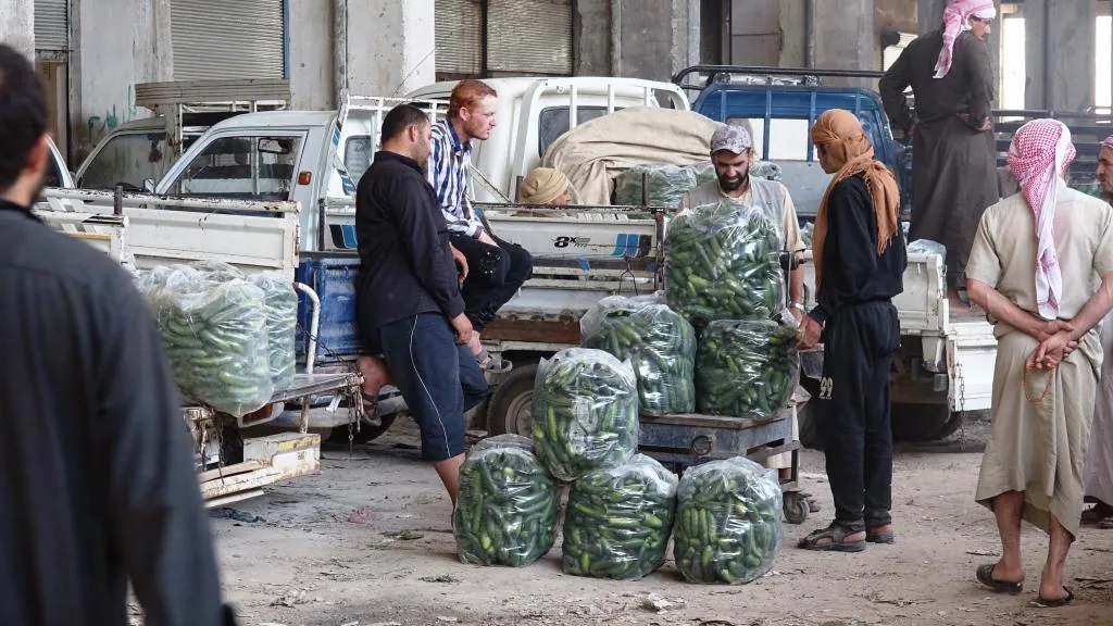 حركة نشاط يشهدها سوق الهال في الرقة