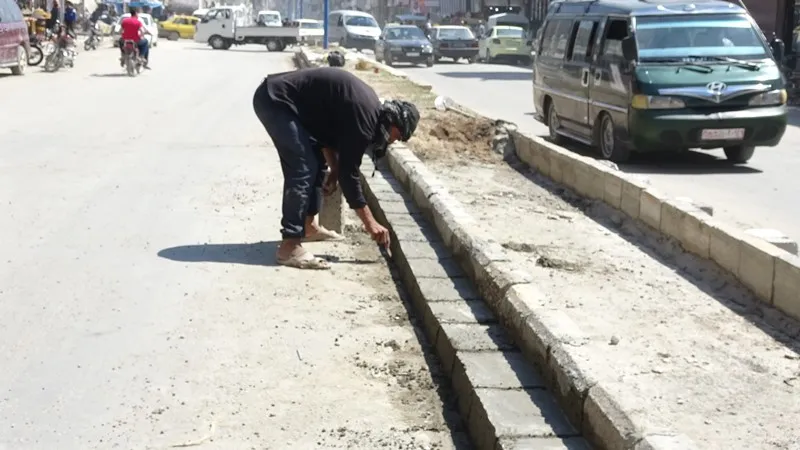توزيع 28 حاوية في الرقة واستمرار ترميم الشوارع