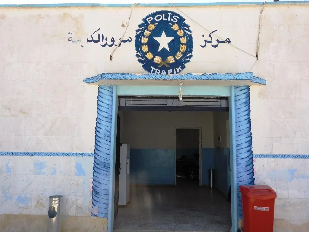 مركز مرور الكرامة يعمل على المحافظة لسلامة المواطنين