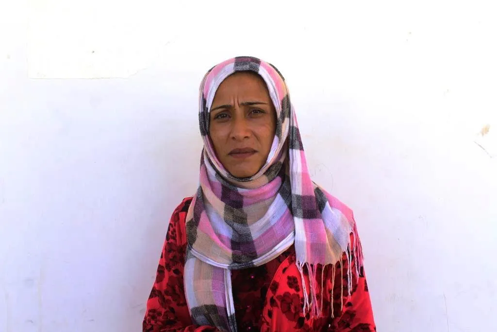 رحلة نزوح طويلة انتهت بالسكن في المستوصف الصحي