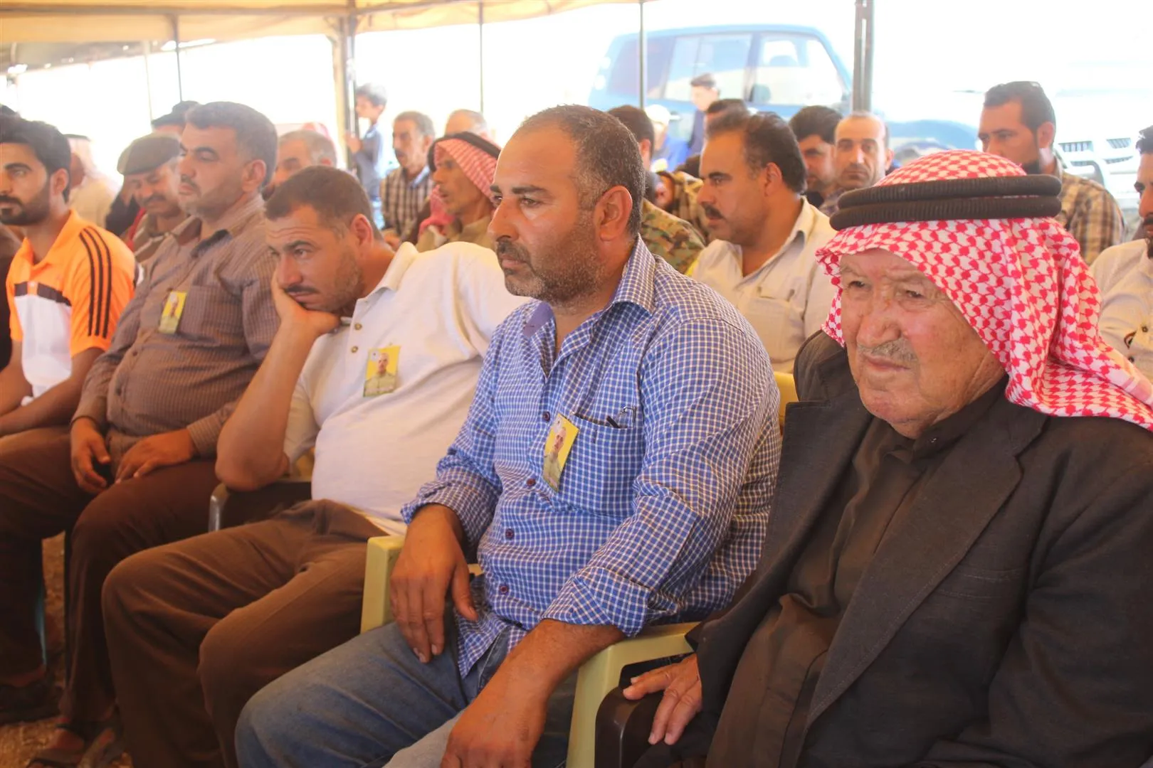 تقديم واجب العزاء لذوي الشهيد راغب العلي في ديرك