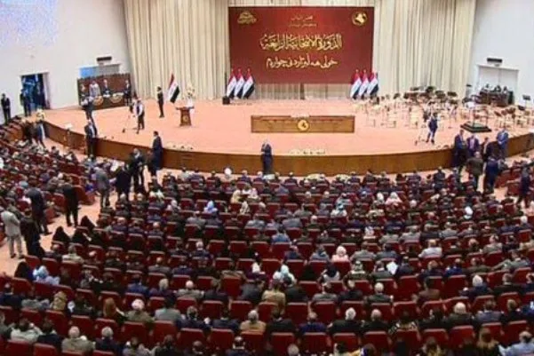 البرلمان العراقي يعقد جلسة طارئة السبت لمناقشة أوضاع البصرة