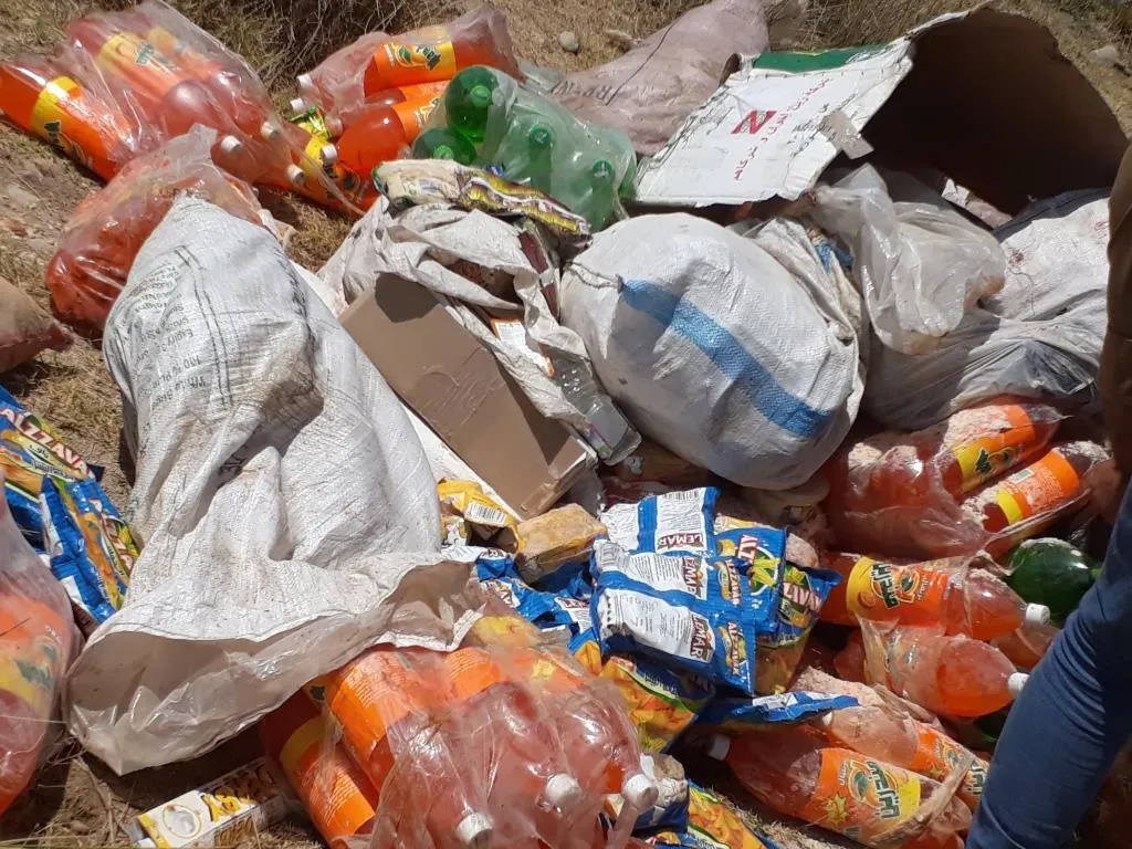 مصادرة كمية من المواد المنتهية الصلاحية في أسواق الرقة
