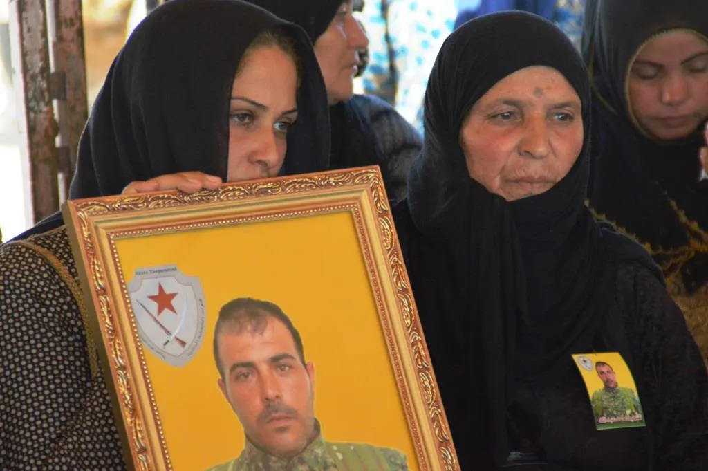 عاد من الغربة لينخرط في صفوف الثورة واستشهد في سبيلها