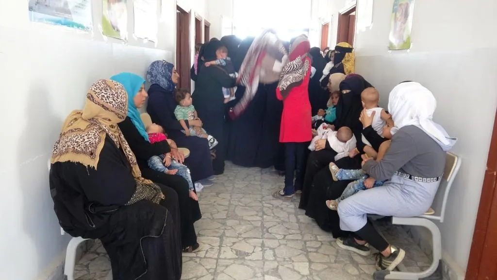 حملة لقاحات ضد مرض الحصبة في الرقة