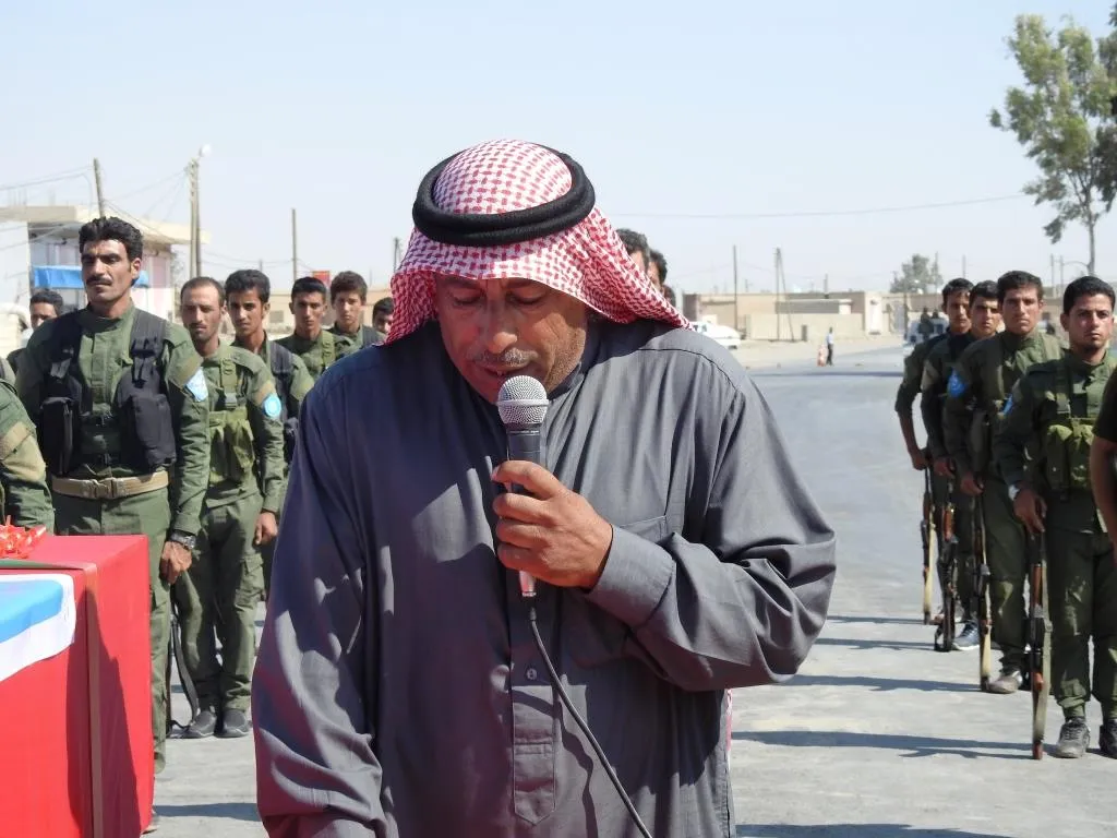 الشهيد حبيب يوارى الثرى في مزار الشهيد سيفدار