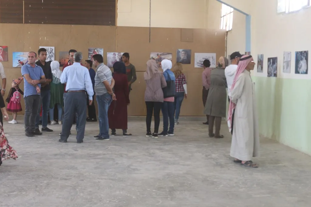 منبج..."الواقع" اسم معرض تفتتحه حركة الطلبة الديمقراطيين