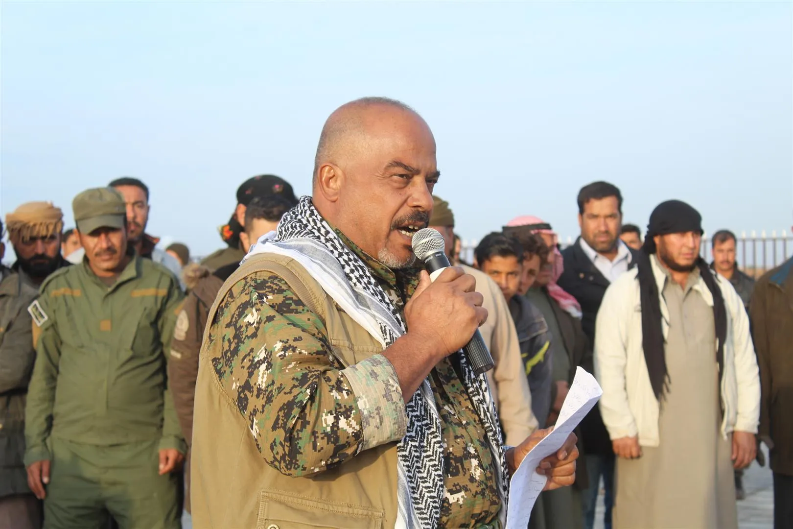 جثمان الشهيد صدام المحمد يوارى الثرى في تل كوجر بمراسم مهيبة