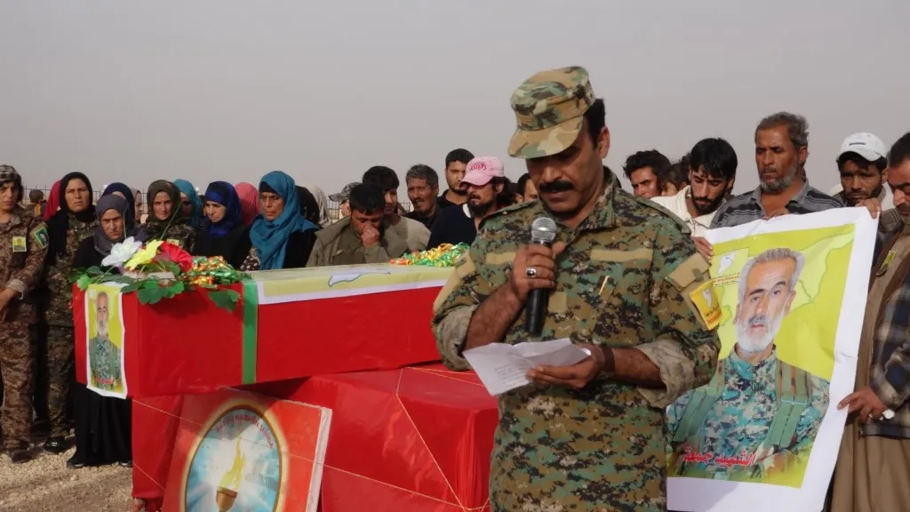 "التاريخ لا يكتب من خلف الحدود وبالعمالة إنما يكتب بدماء الشهداء"