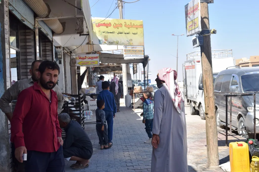 مقتطفات بالصور والفيديو لما تشهده عين عيسى من تطور