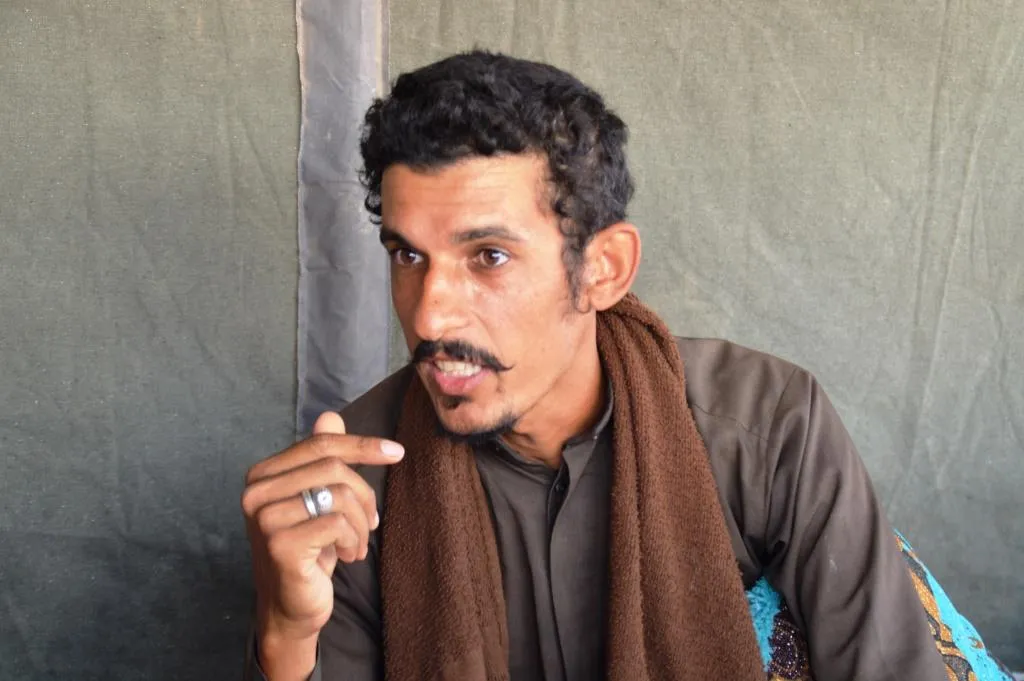 نقص المساعدات يضاعف المعاناة النازحين في مخيم الإيواء