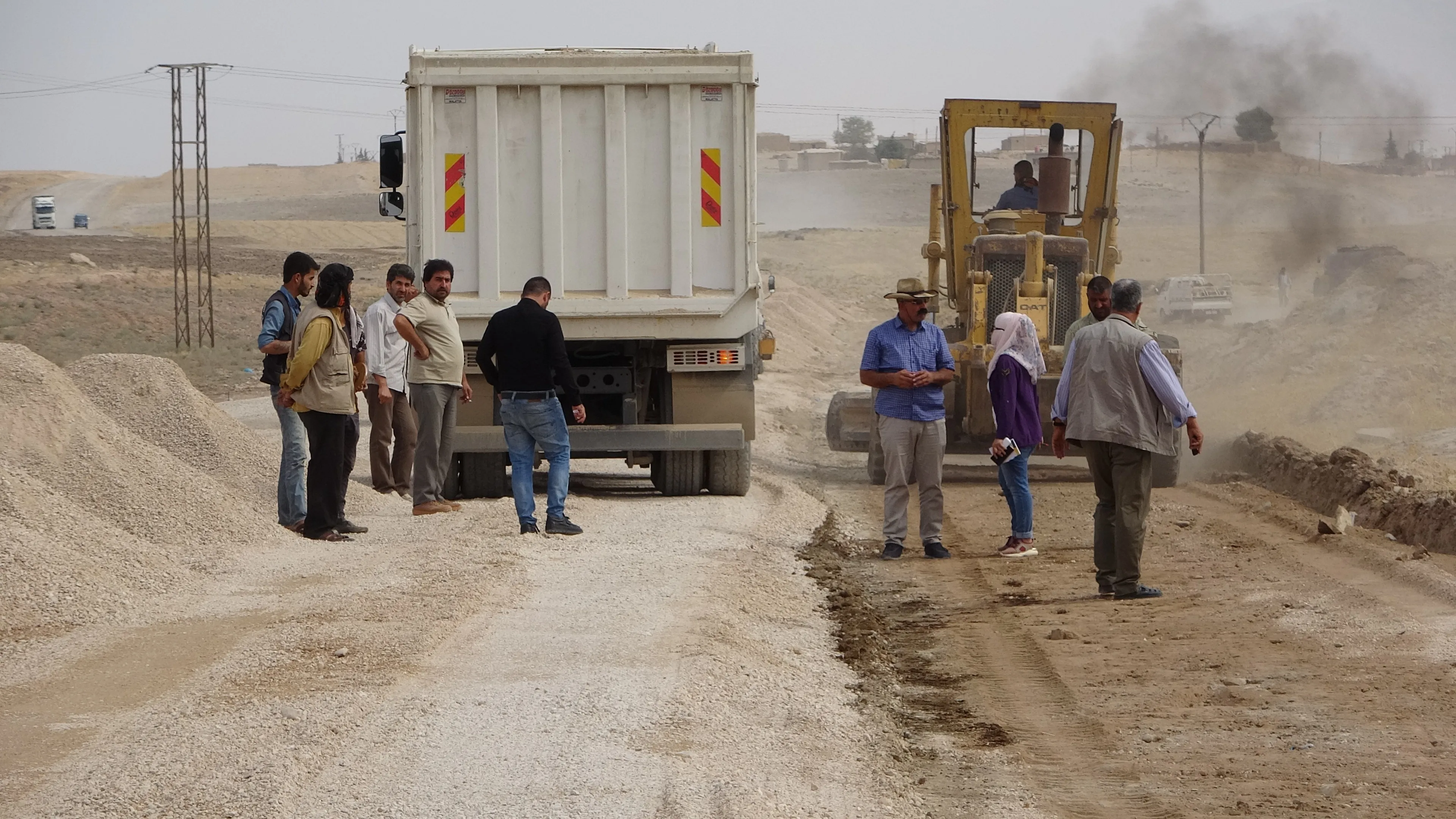 مشروع 4 نيسان وأهميته التجارية