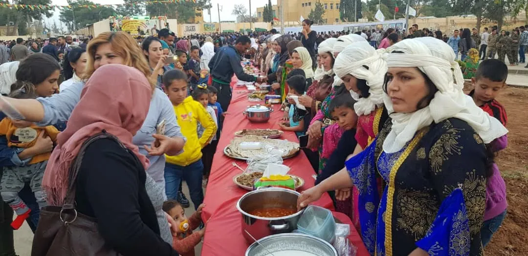 نساء كوباني أضفين لون المرأة على مهرجان الشهيد هوكر