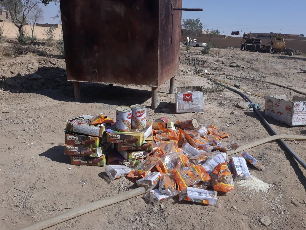 ضبط مواد غذائية منتهية الصلاحية في الشدادي