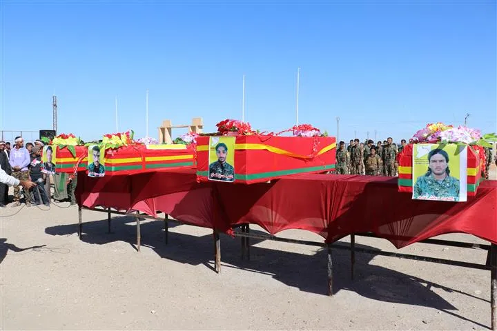 أهالي الشدادي يشيعون شهداء "معركة دحر الإرهاب"
