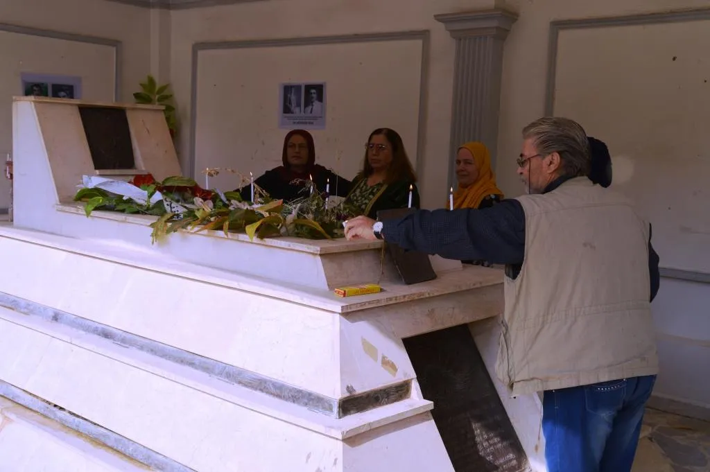 زيارة قبر الشاعر جكر خوين في الذكرى الـ 34 لرحيله