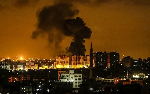 قصف "إسرائيلي – فلسطيني" متبادل في غزة يوقفه تدخل مصري وأممي