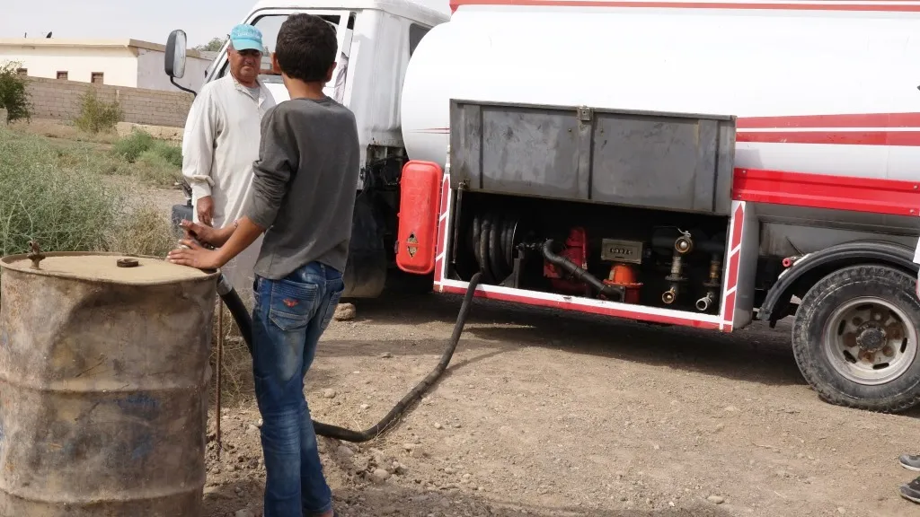 توزيع مازوت التدفئة على أهالي الرقة