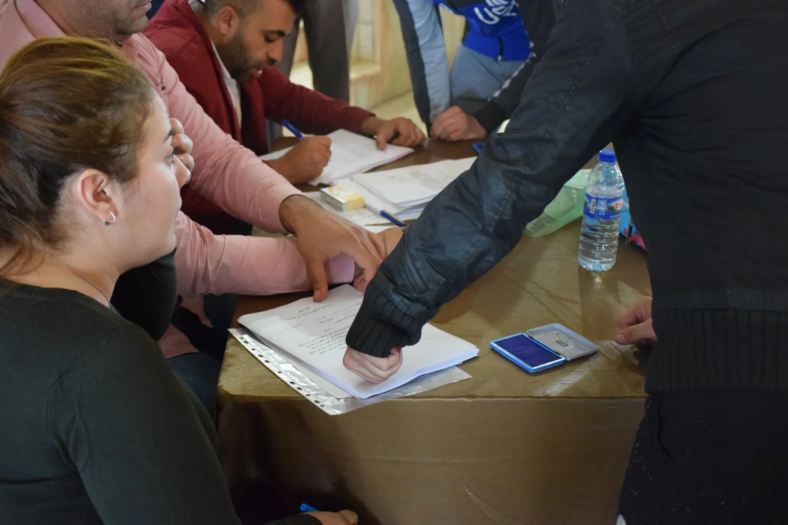ق س د تفرج عن 102 مداناً بالتعامل مع داعش بعد انتهاء فترة محكوميتهم