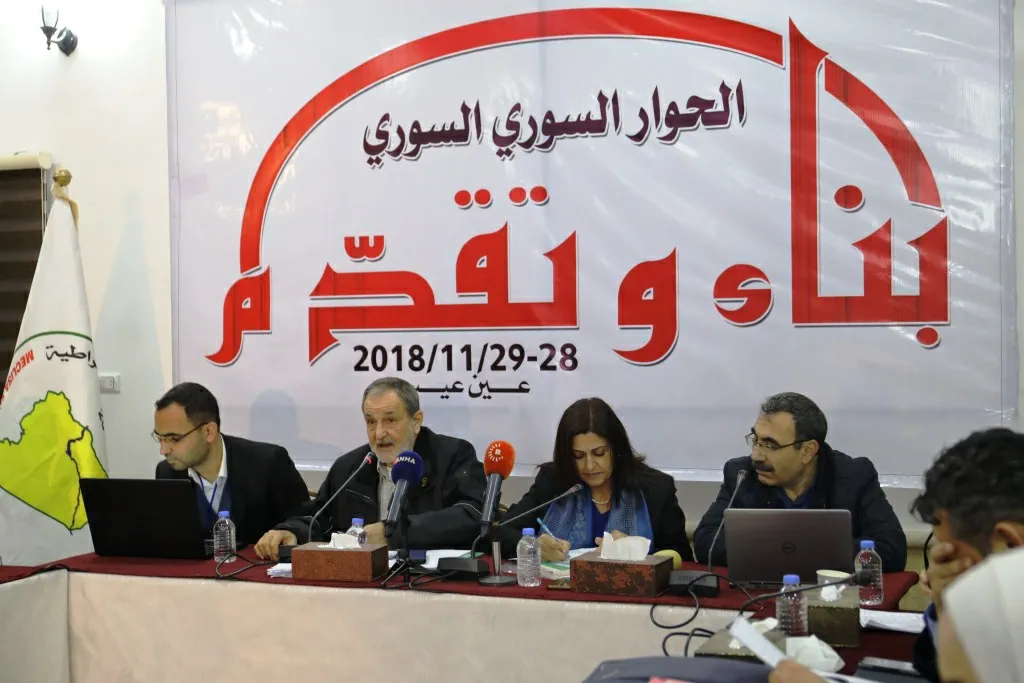 المجتمعون في الحوار يتفقون على عدة نقاط لتوحيد المعارضة العلمانية في سوريا