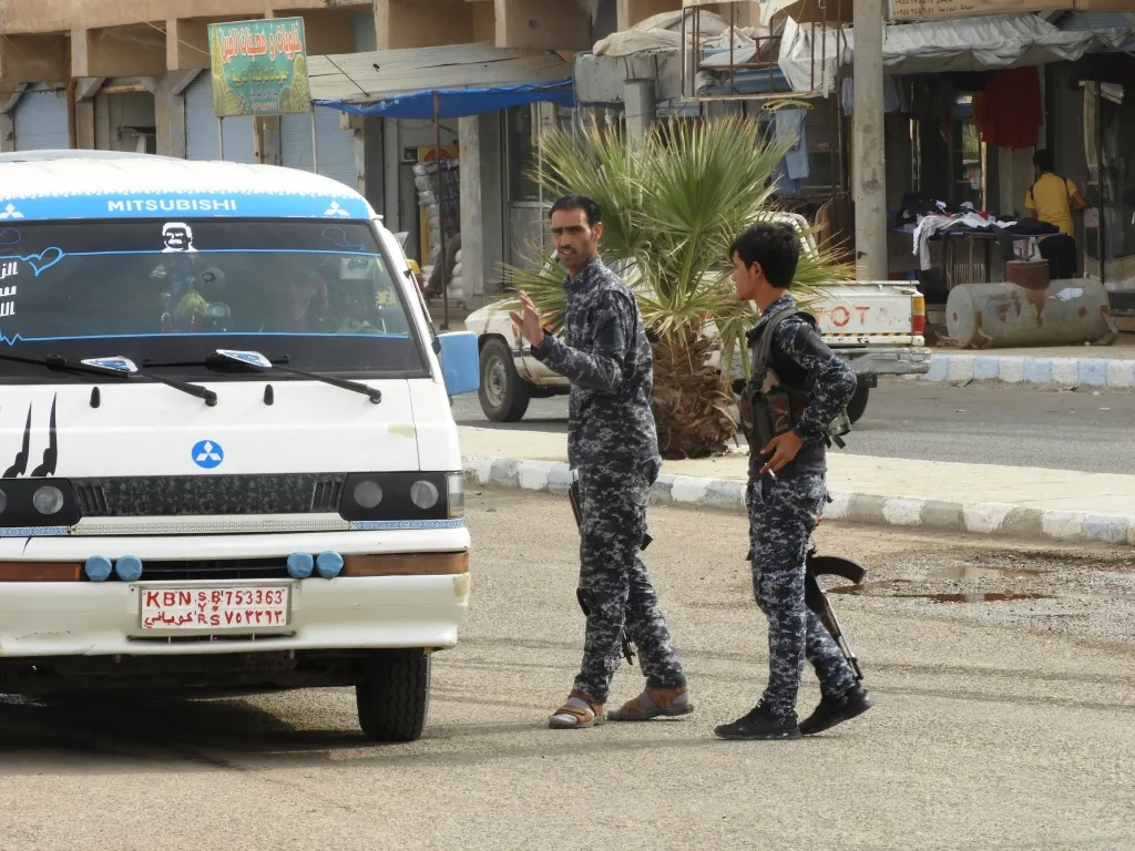 يساهمون في حماية المنطقة وحفظ الأمن