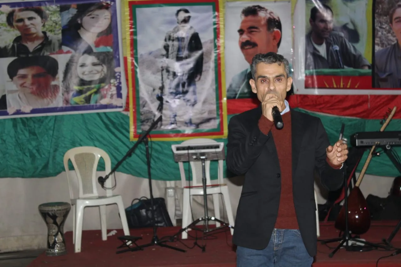 الكردستانيون في لبنان يحيون ذكرى تأسيس PKK