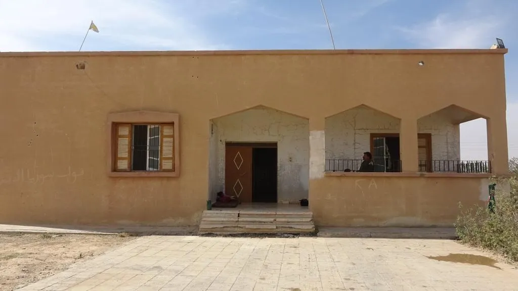 المركز الصحي في قرية خنيز بحاجة لكوادر