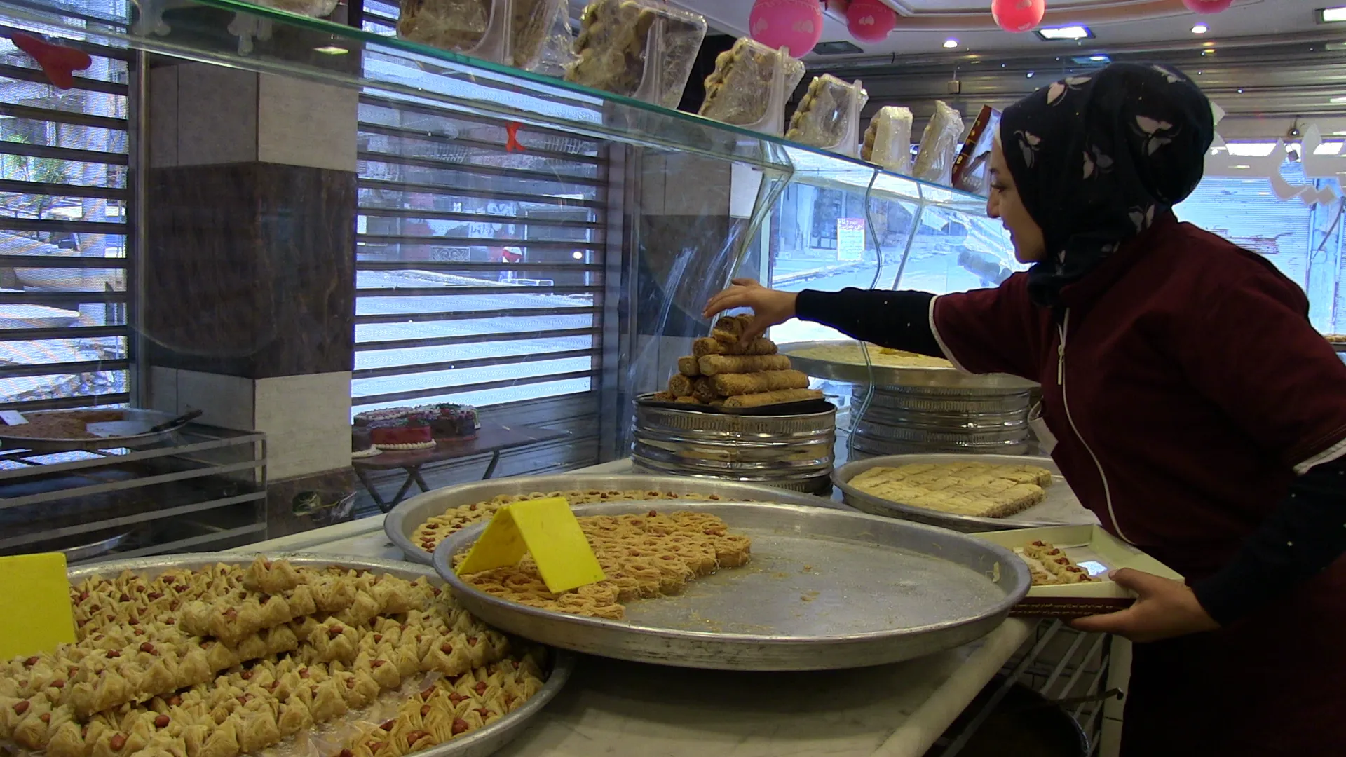 بمشاريع صغيرة ينعشن اقتصاد المرأة في الشيخ مقصود