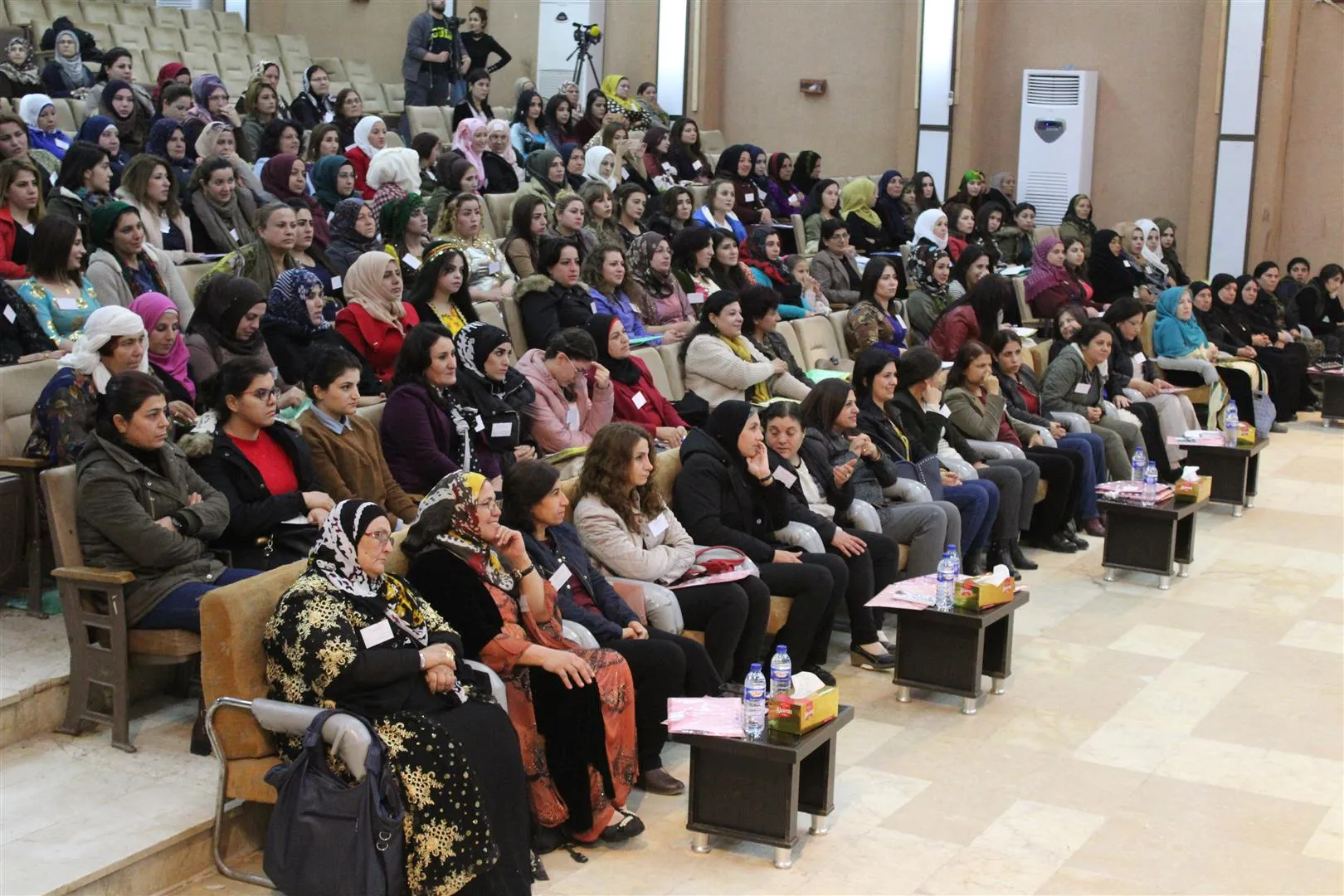 المرأة حققت إنجازات عظيمة من خلال التدريب والتوعية