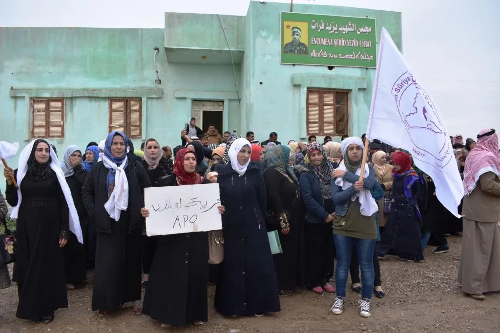 "حريتنا كرامتنا.. لا لاستعباد المرأة"