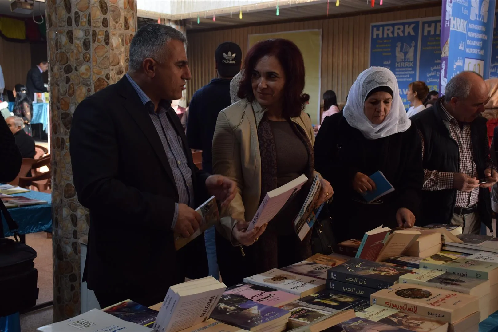 المعرض المتنقل للكتاب يحط الرحال في الحسكة