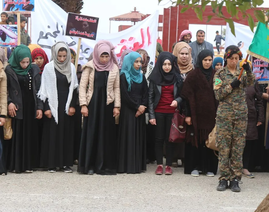 حملة "لا لاستعباد المرأة حريتنا كرامتنا" تنتهي اليوم بمسيرة كبرى
