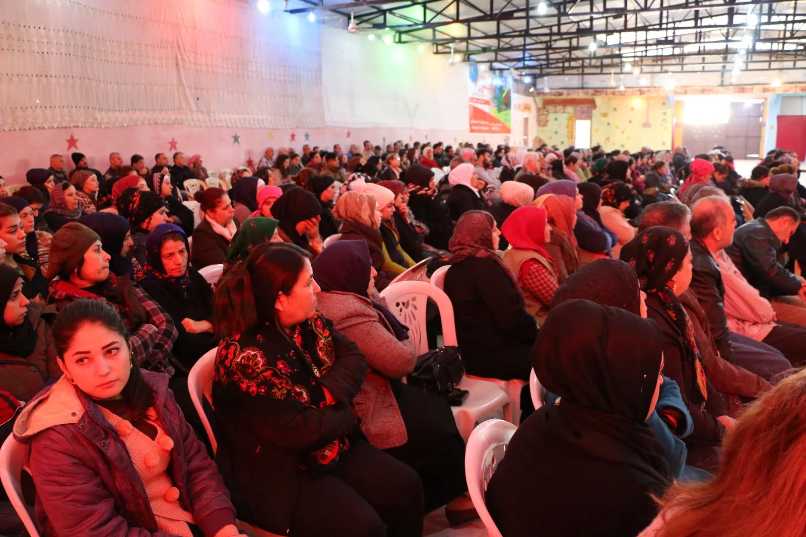 'نحن نعتمد على شعبنا وقوة إرادتنا وهذا هو سر انتصارنا'