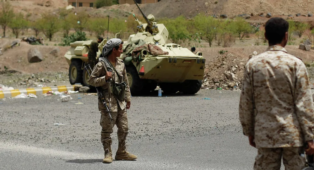 الحوثيون يقصفون التحالف العربي وتجدد الاشتباكات في الحديدة