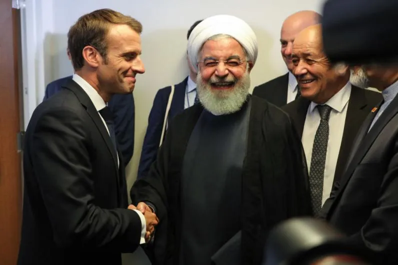 تقارير صحفية: فرنسا ترفض أن تكون واشنطن "شرطياً تجارياً" للعالم