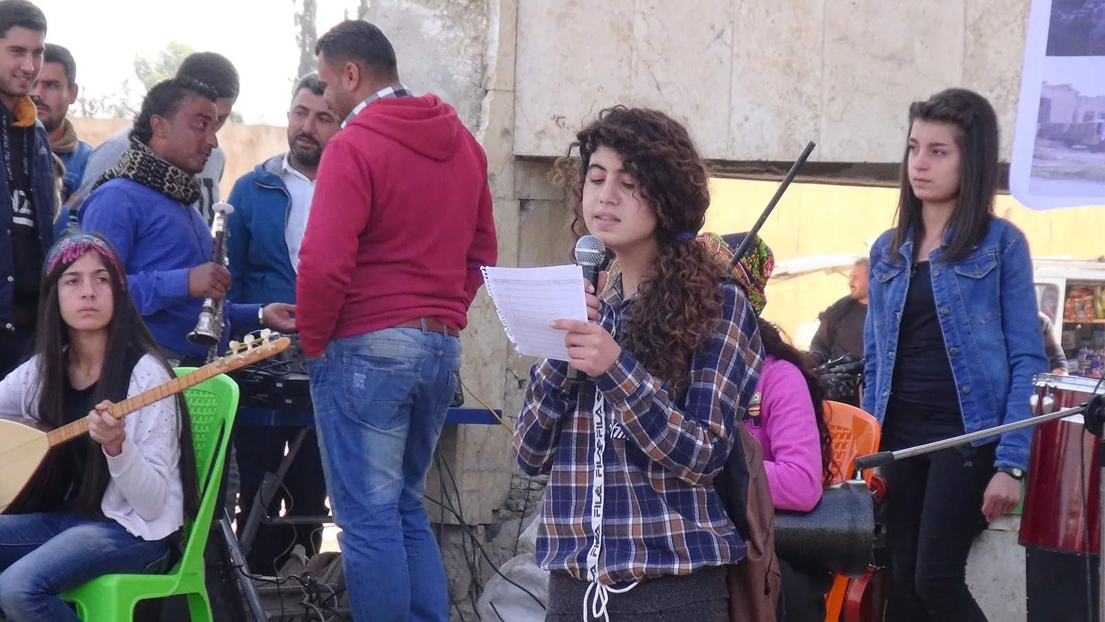 في احتفالية بمناسبة يوم الطفل العالمي: جريمة أن يحرم الطفل من حقوقه