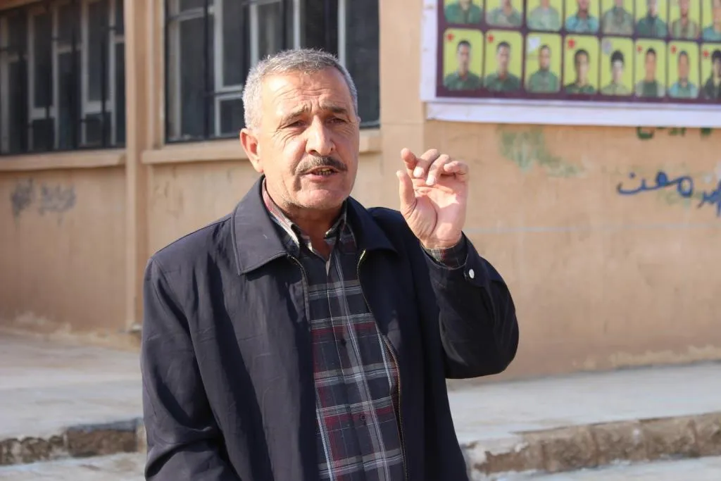 "من يبحث عن الوطنية يجب أن يدافع عن سوريا بشكل كامل"