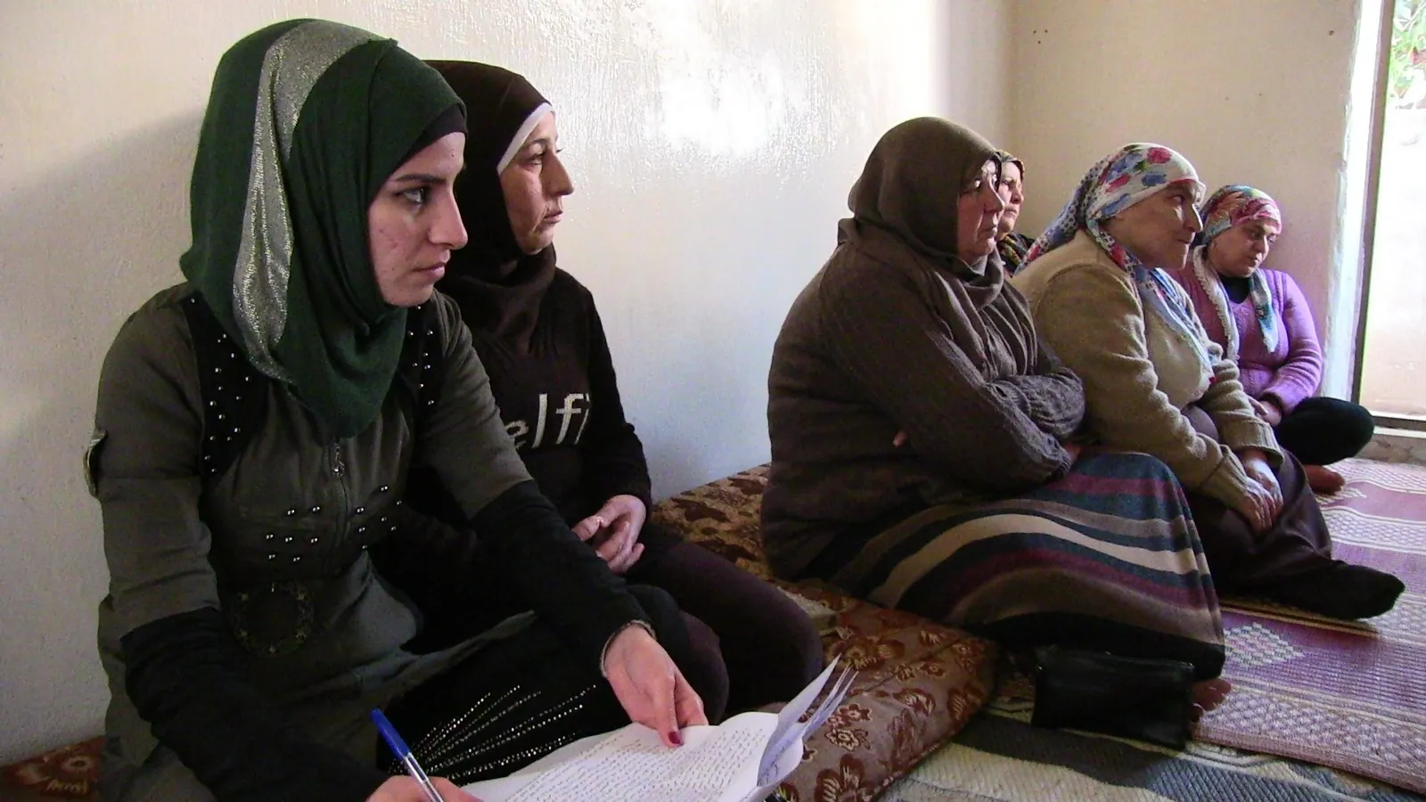 سلسلة اجتماعات في حلب بمناسبة اليوم العالمي لمناهضة العنف ضد المرأة