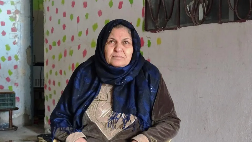 'بإرادتنا القوية سنخرج أحلامنا من تحت الركام'