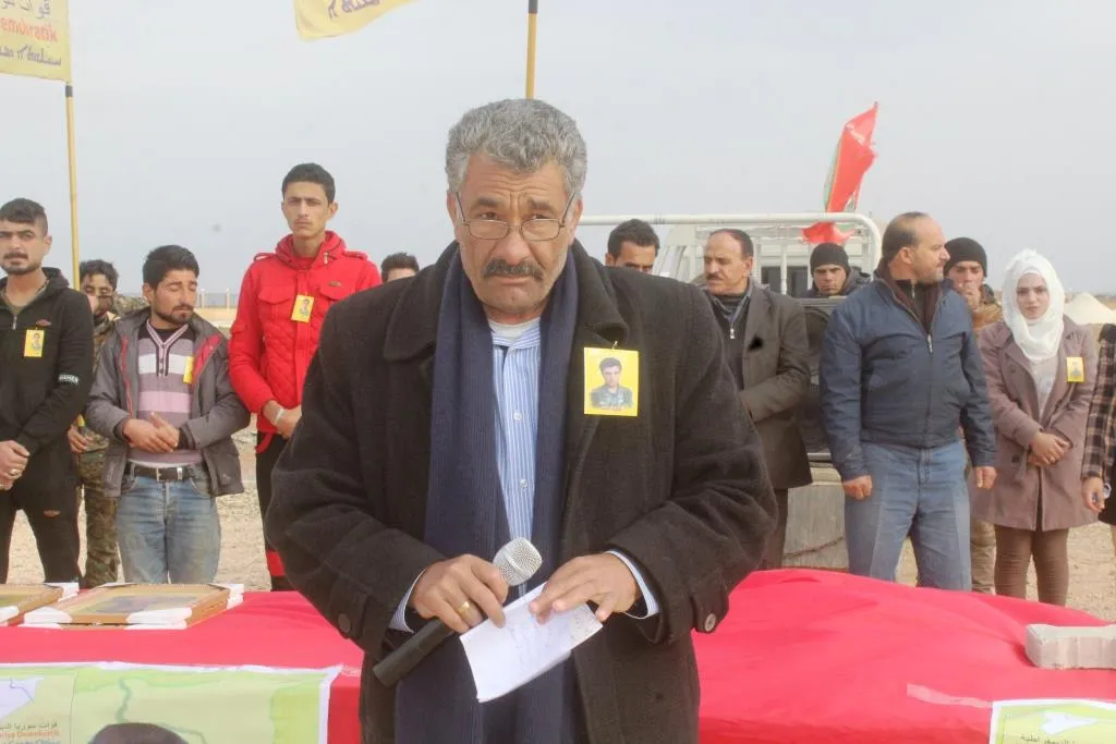 مراسم غيابية لثلاثة شهداء في الرقة