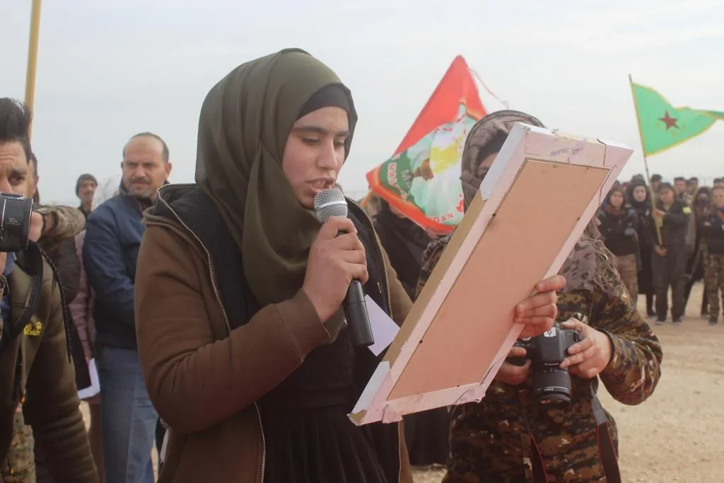 مراسم غيابية لثلاثة شهداء في الرقة