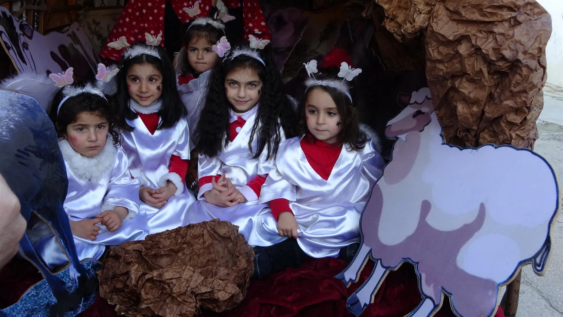 مسيحيو ديرك احتفلوا بميلاد المسيح