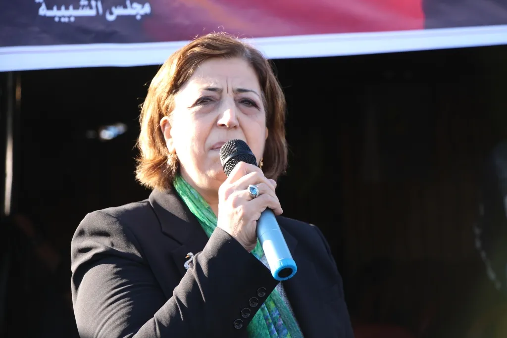 " من دماء شهدائنا نستمد شرعيتنا بالدفاع عن هذا البلد"