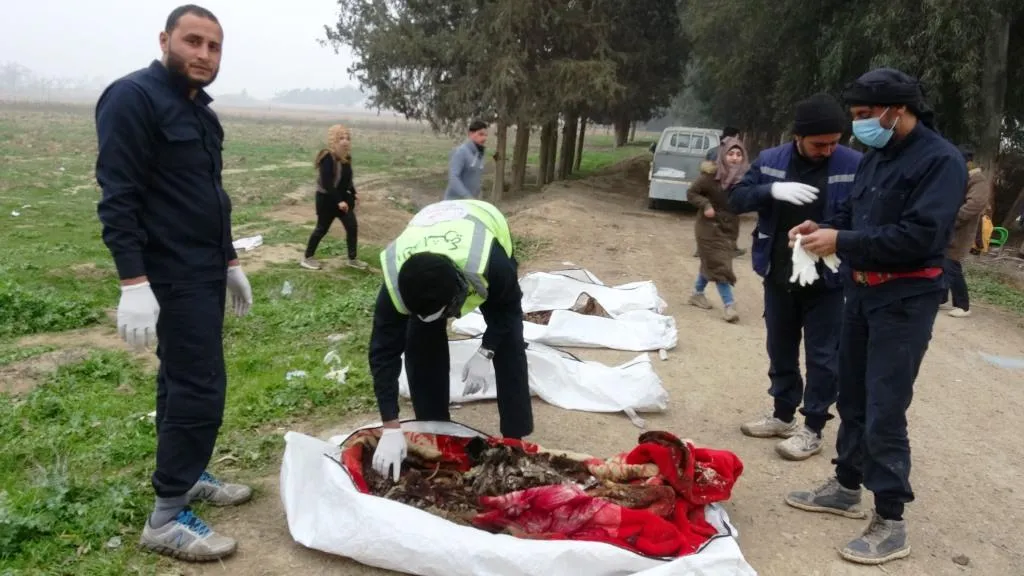 انتشال 50 جثة من مقبرة الفخيخة بالرقة